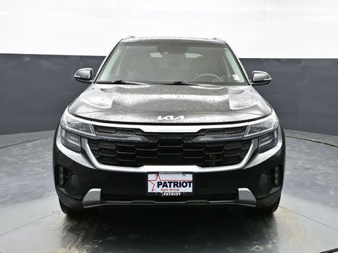 Used 2024 Kia Seltos SX w/ SX Sunroof Package AWD/4WD image 6