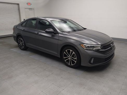 Used 2024 Volkswagen Jetta Sport FWD image 11