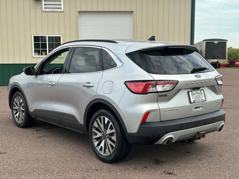 Used 2020 Ford Escape Titanium AWD/4WD image 5