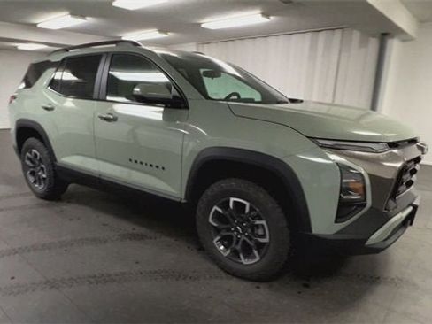 New 2026 Chevrolet Equinox ACTIV image 2