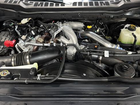 Used 2025 Ford F350 Lariat w/ Camper Package AWD/4WD image 40