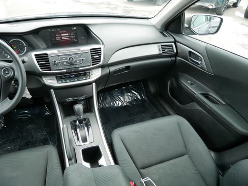Used 2015 Honda Accord LX image 11