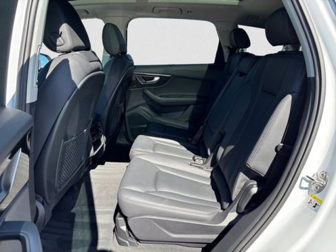 Used 2023 Audi Q7 3.0T Prestige w/ Prestige Package image 18