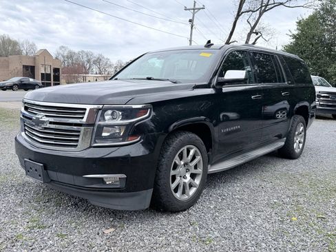 Used 2015 Chevrolet Suburban LTZ image 1