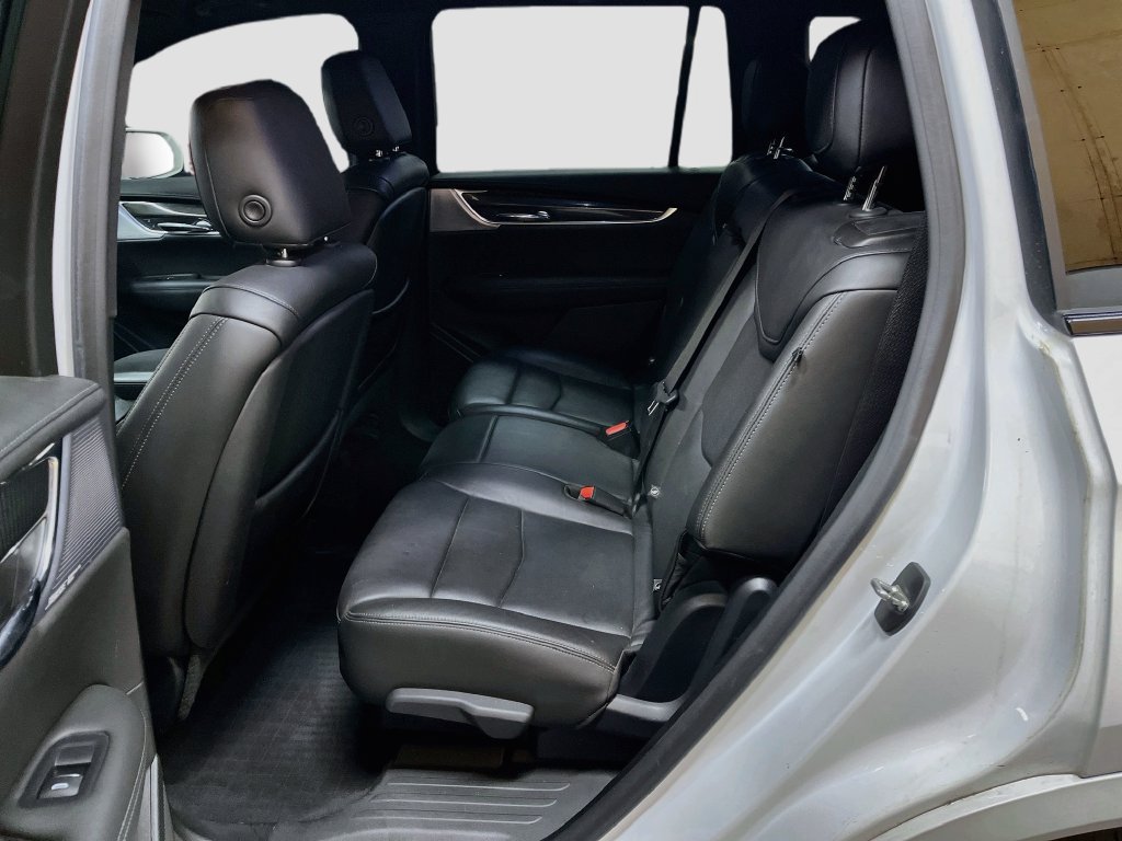 Used 2020 Cadillac XT6 Sport AWD/4WD image 26