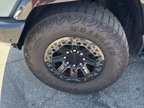 Used 2024 GMC Hummer EV 3X w/ Omega Edition AWD/4WD image 6