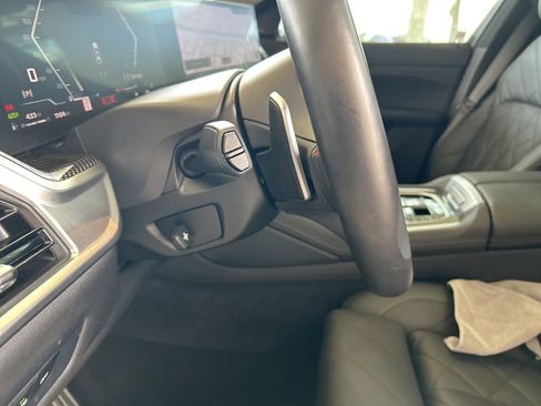 Used 2024 BMW X6 M60i w/ Climate Comfort Package image 50