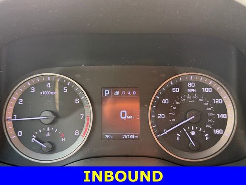 Used 2017 Hyundai Tucson SE image 18