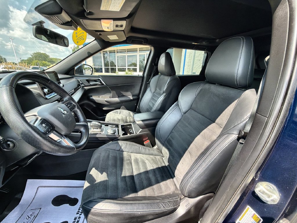 Used 2022 Mitsubishi Outlander SE AWD/4WD image 13