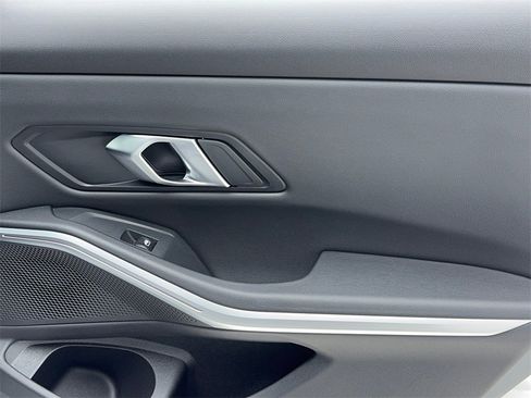 Used 2024 BMW 330i Sedan image 55