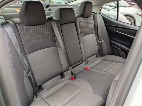 Used 2025 Toyota Camry LE image 27