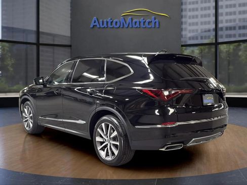 Used 2025 Acura MDX SH-AWD w/ Technology Package image 8