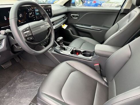 New 2026 Kia K4 EX FWD image 18