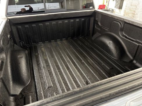 Used 2014 Ford F150 FX4 w/ Equipment Group 402A Luxury image 12