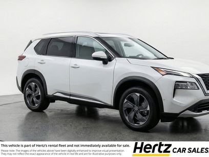 Used 2025 Nissan Rogue SV