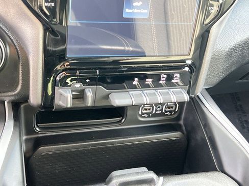 Used 2023 RAM 1500 Big Horn image 18