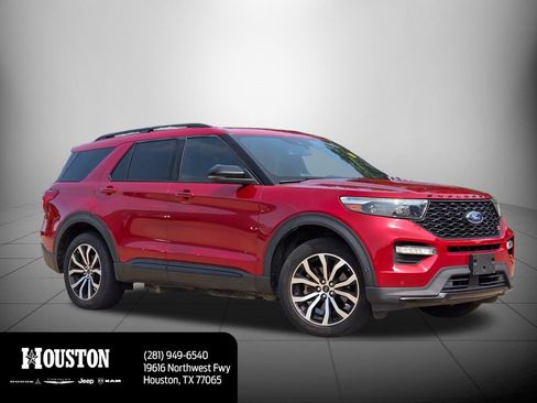 Used 2020 Ford Explorer ST w/ Premium Technology Package AWD/4WD image 3