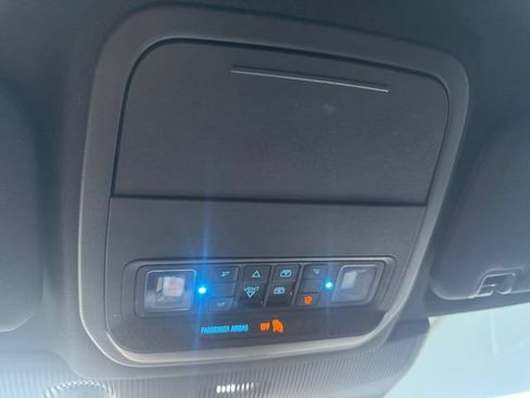 Used 2025 Ford Explorer ST-Line AWD/4WD image 26