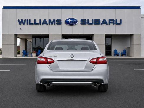 Used 2017 Nissan Altima 2.5 SL w/ 2.5 Technology Package FWD image 7