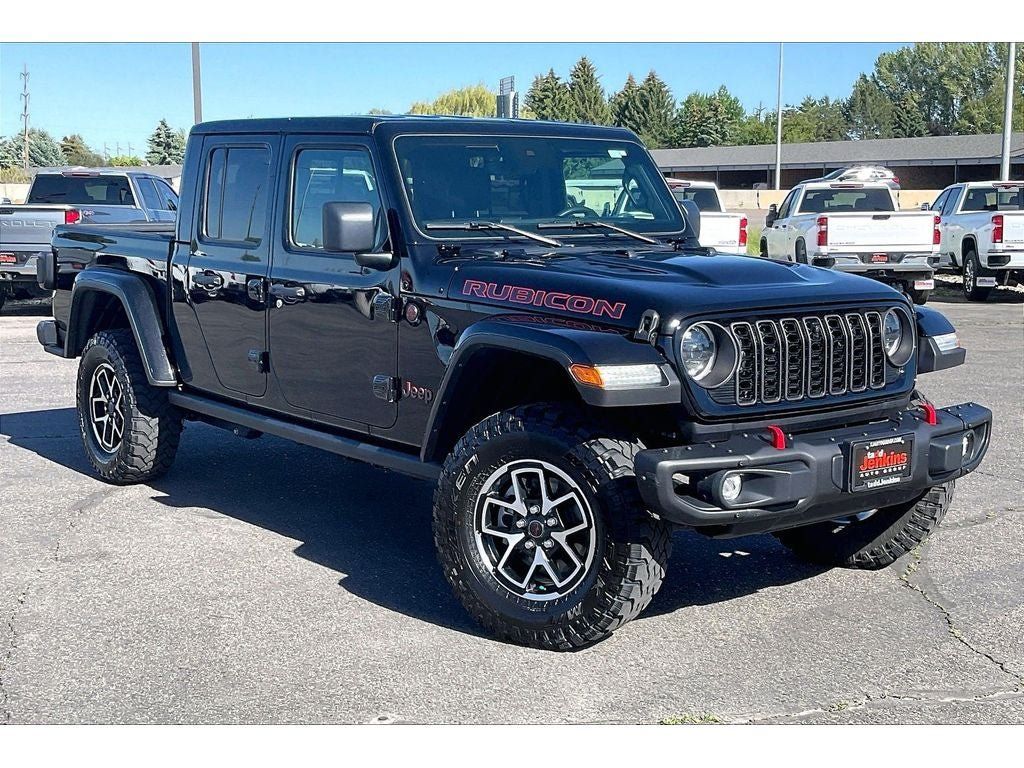 Used 2024 Jeep Gladiator Rubicon AWD/4WD image 2