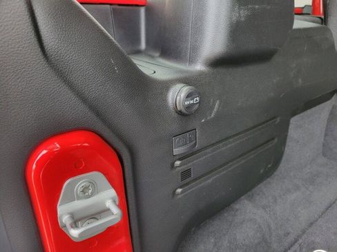 Used 2025 Jeep Wrangler Unlimited Sport S 4xe AWD/4WD image 9