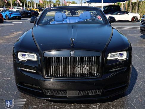 Used 2018 Rolls-Royce Dawn image 8