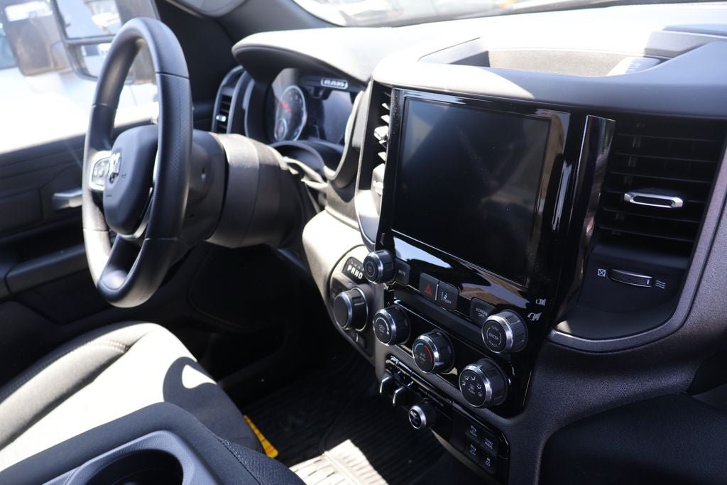 New 2026 RAM 1500 Warlock AWD/4WD image 8