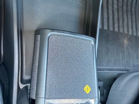 Used 2024 Rivian R1T Adventure image 19