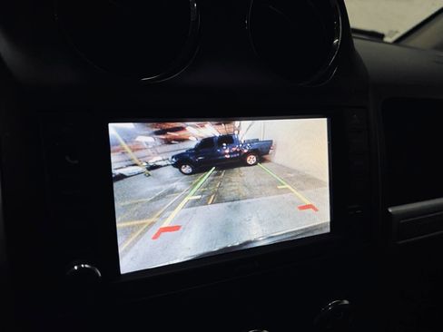 Used 2017 Jeep Compass High Altitude image 37