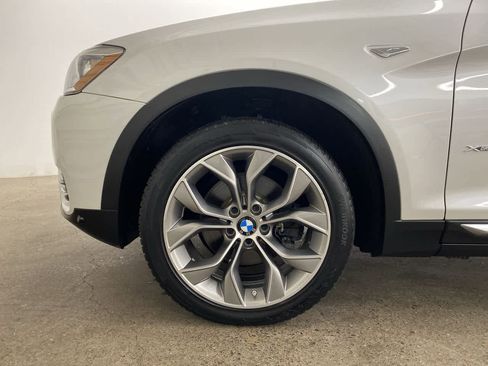 Used 2016 BMW X3 xDrive28d image 11