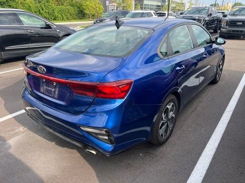 Used 2019 Kia Forte LXS FWD image 4