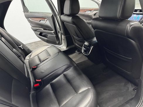 Used 2017 Cadillac XTS Luxury image 49