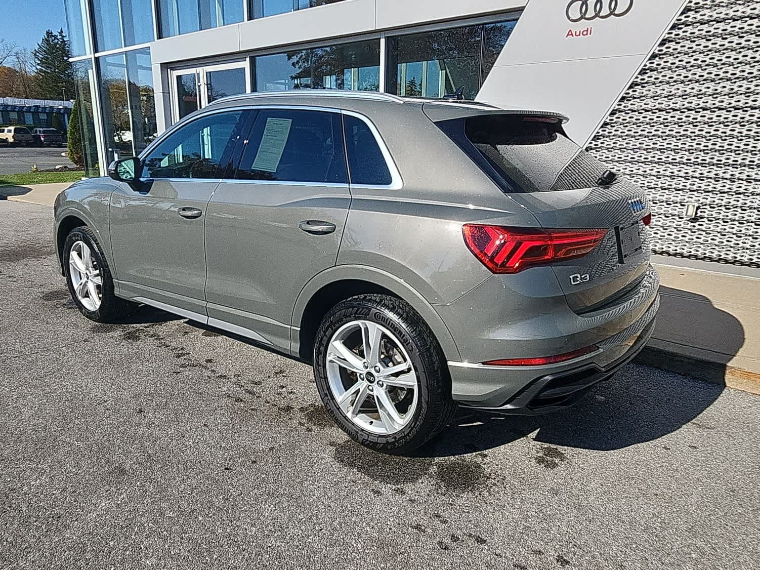 Used 2024 Audi Q3 2.0T Premium Plus AWD/4WD image 6