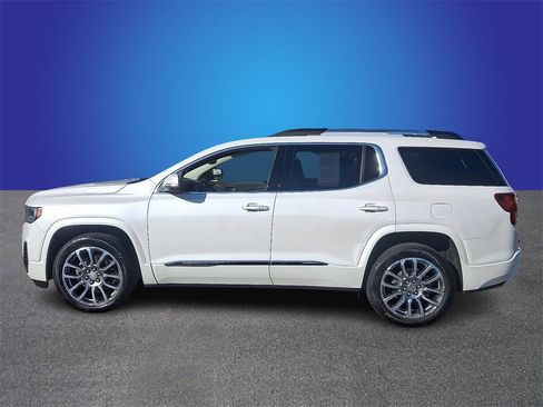 Used 2022 GMC Acadia Denali w/ Denali Ultimate Package image 7