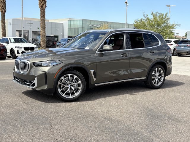 Used 2026 BMW X5 sDrive40i RWD image 2
