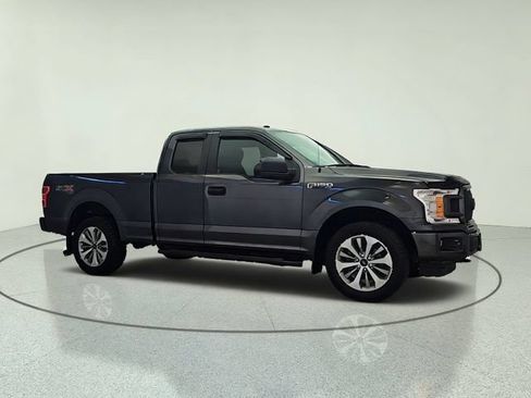 Used 2018 Ford F150 XL w/ Equipment Group 101A Mid AWD/4WD image 2