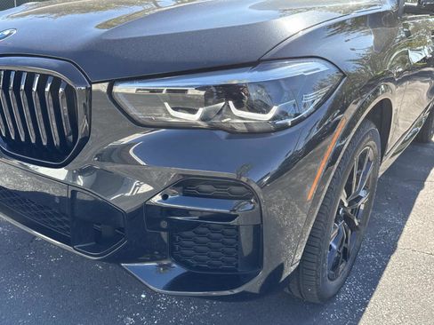Used 2022 BMW X5 xDrive40i w/ M Sport Package image 9