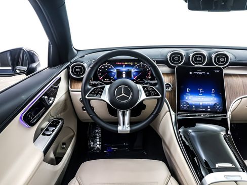 Certified 2024 Mercedes-Benz GLC 300 GLC 300 SUV image 6