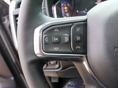 New 2026 RAM 3500 Laramie AWD/4WD image 25