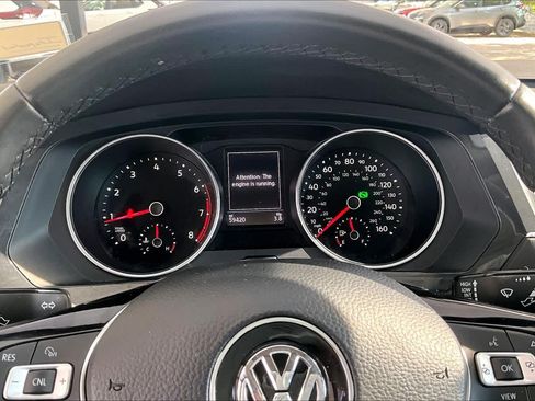 Used 2020 Volkswagen Tiguan SE FWD image 25