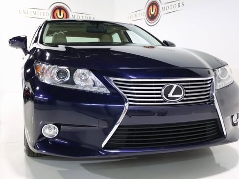 Used 2013 Lexus ES 350 image 19