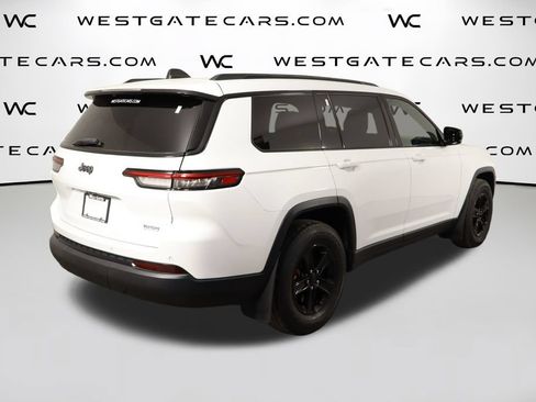 Used 2022 Jeep Grand Cherokee L Laredo AWD/4WD image 51