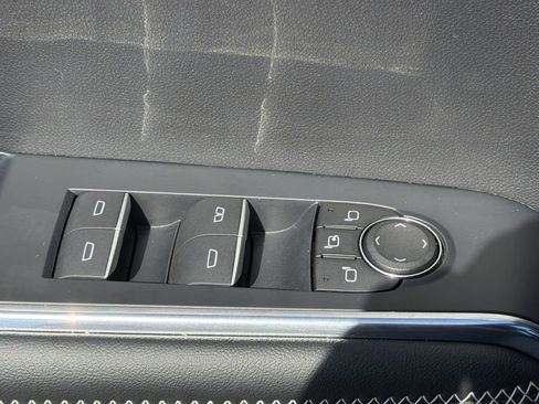 Used 2024 GMC Acadia Denali w/ Super Cruise Package image 17