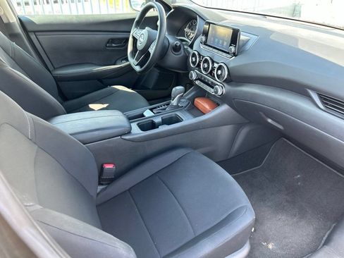 Used 2025 Nissan Sentra S FWD image 14
