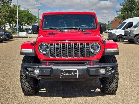 Used 2024 Jeep Wrangler Rubicon AWD/4WD image 10