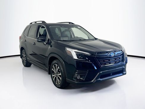 Used 2023 Subaru Forester Limited AWD/4WD image 3