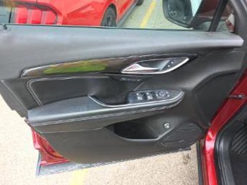 Used 2023 Buick Envision Essence FWD image 21