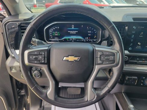 Used 2023 Chevrolet Silverado 1500 LTZ w/ Z71 Off-Road Package AWD/4WD image 17
