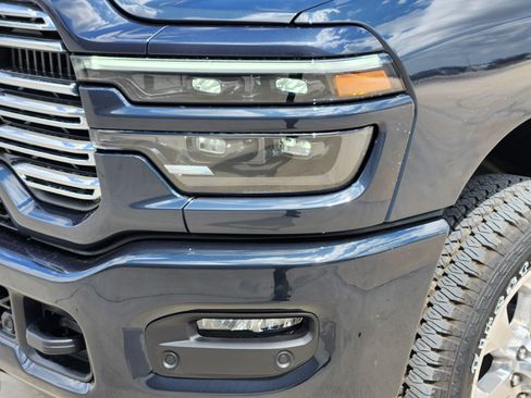 New 2026 RAM 2500 Laramie w/ Sport Appearance Package AWD/4WD image 7