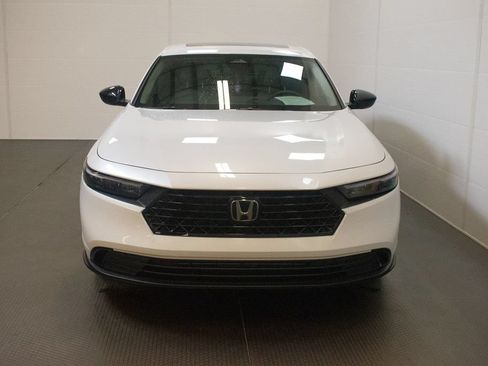 Used 2026 Honda Accord SE image 2